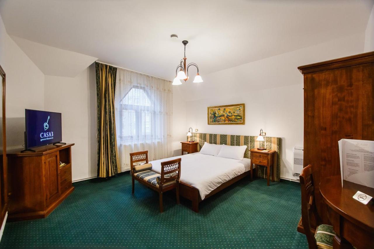 Casa 3 Guesthouse Орадя Екстер'єр фото