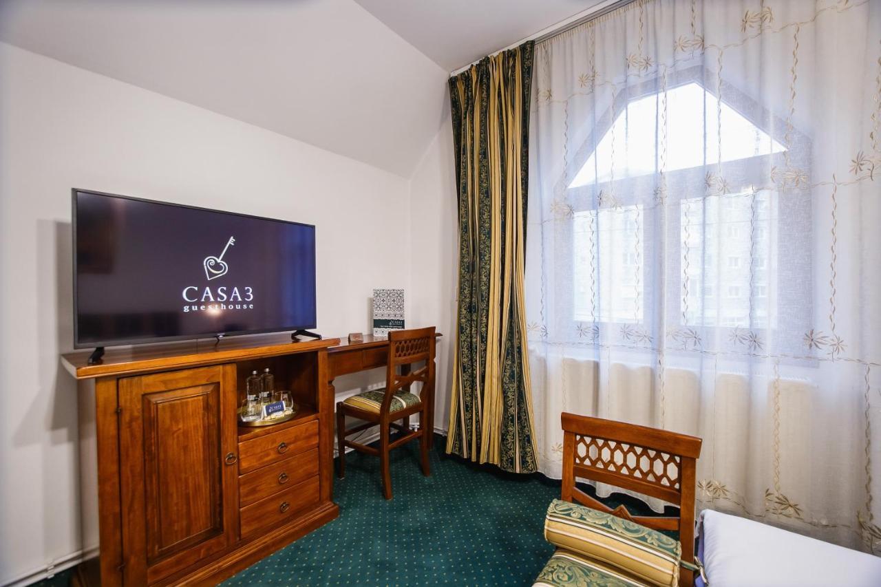 Casa 3 Guesthouse Орадя Екстер'єр фото